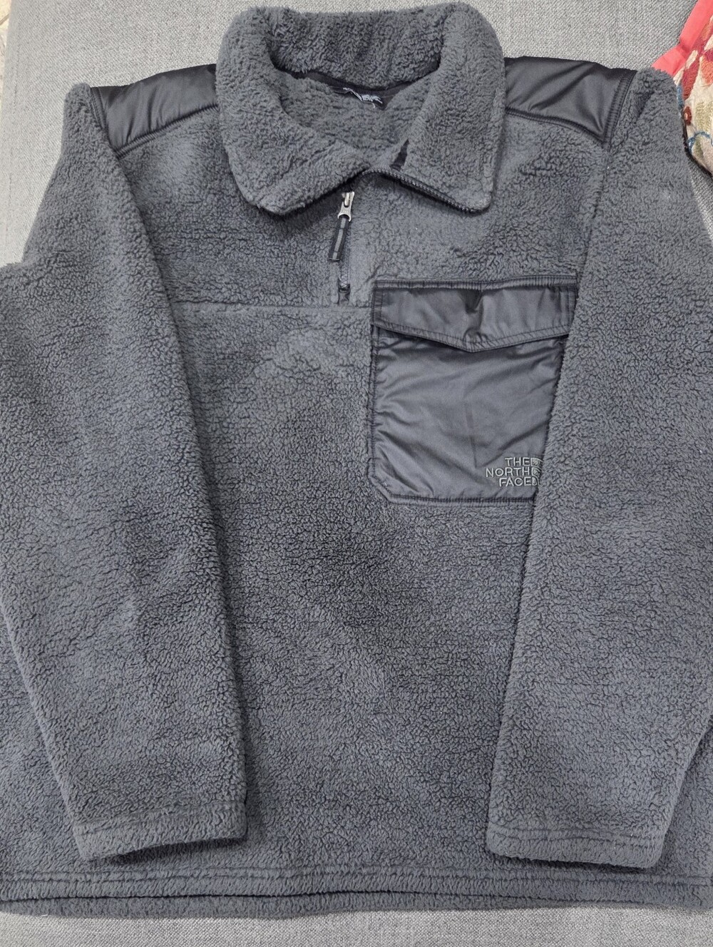 The North Face Men's Dark Gray Sherpa Half-Zip Pullover